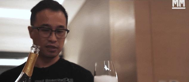 夫妻结婚十年不买房,夫妻俩一年花10万无房贷