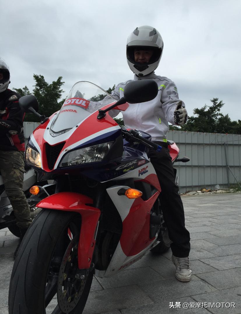 2024本田cbr650r换代,2023款本田cbr600rr改装