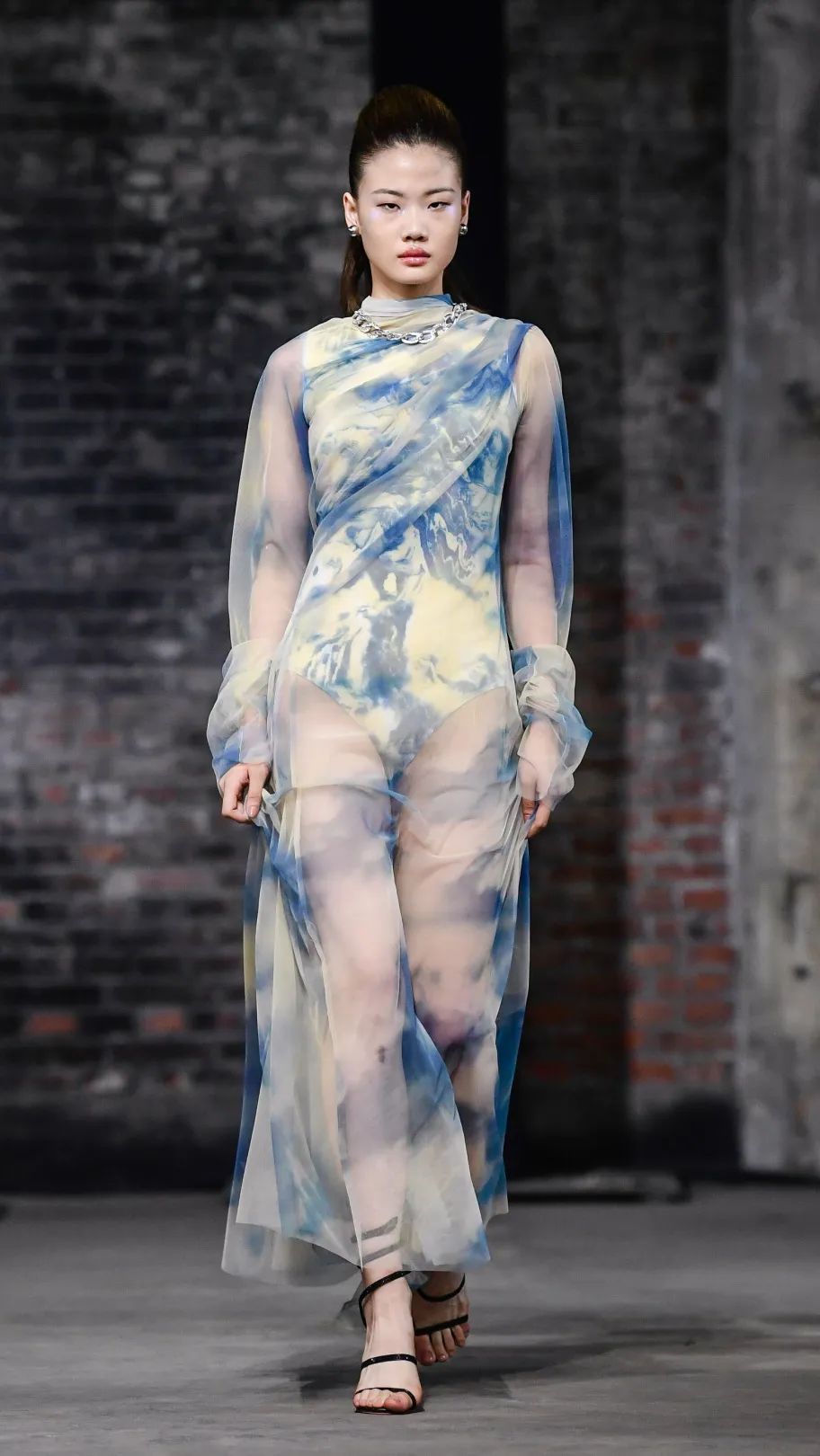 2023春季流行款式,2023年中年夏季流行款式