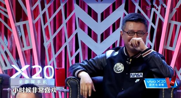 媒体人热议冯潇霆亚洲杯失误,足球圈大佬评价国足