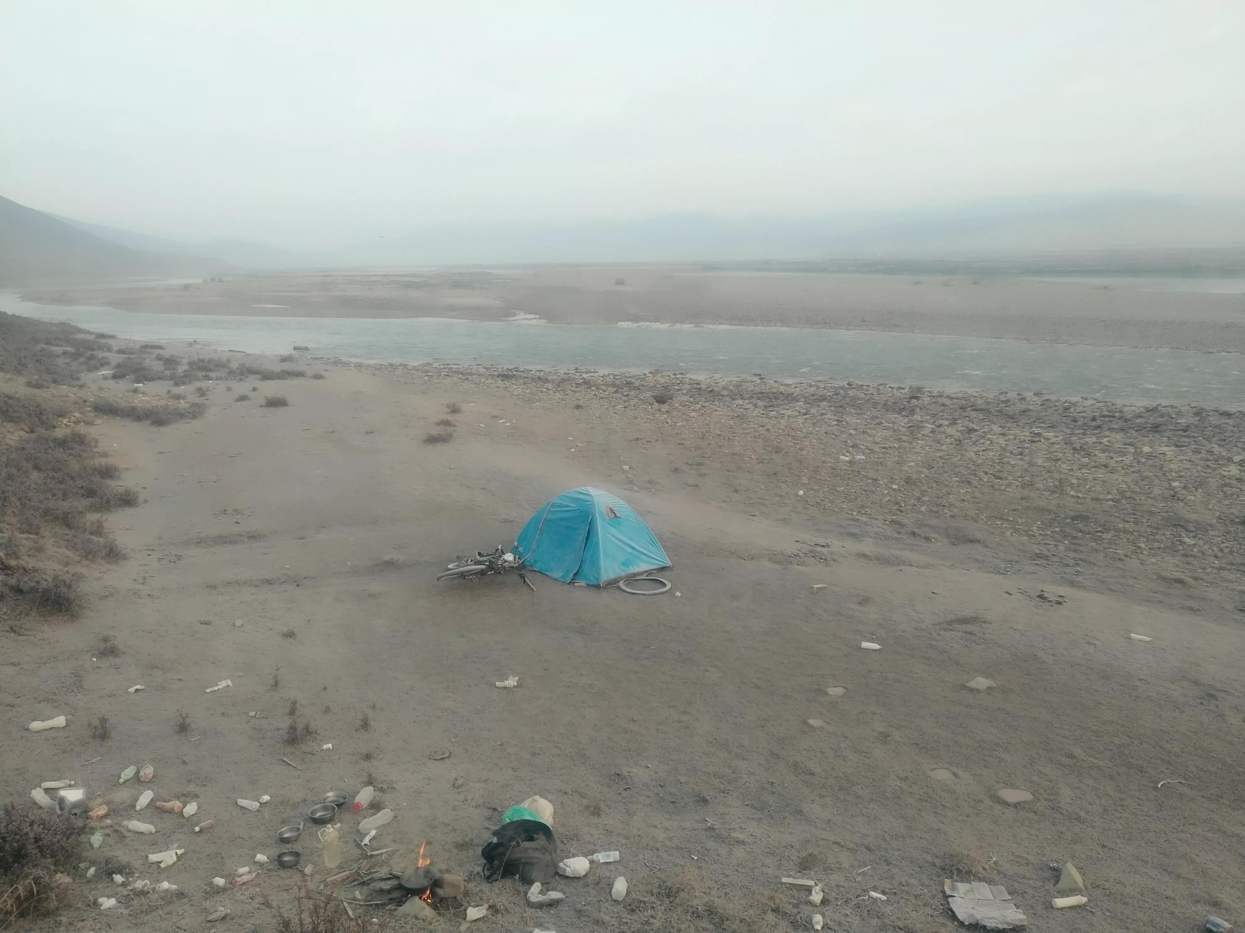 从甘肃翻越祁连山到青海,从肃北到青海沿途风景