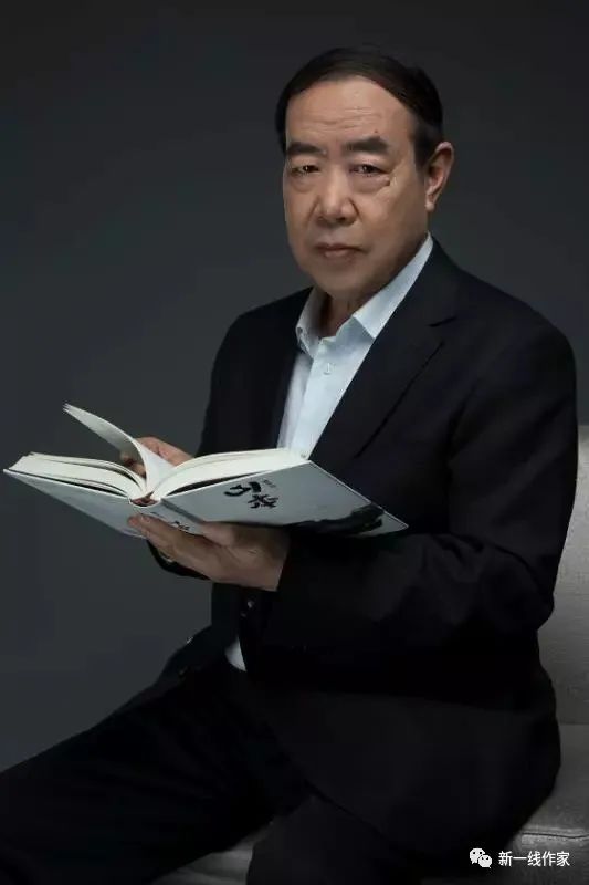 贾平凹作品废都简介 (文学60家贾平凹精选集)