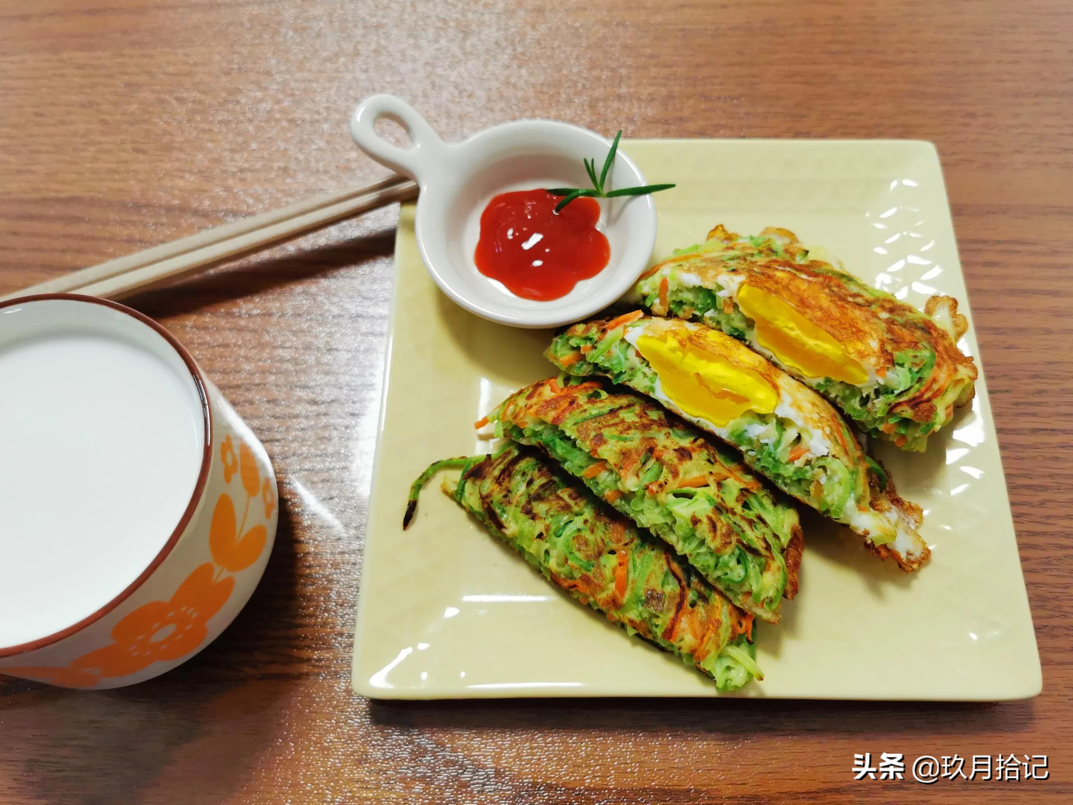 高中生学习紧张早餐别总牛奶面包，每天营养丰富换样吃用陪伴减压