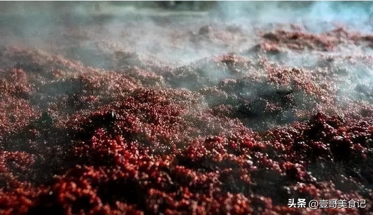 伏特加是世界三大蒸馏酒之一吗,伏特加酒精相当于中国酒多少度