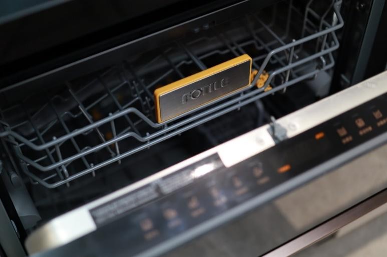 方太新款嵌入式洗碗机w2,方太x20i洗碗机和wk01洗碗机的区别