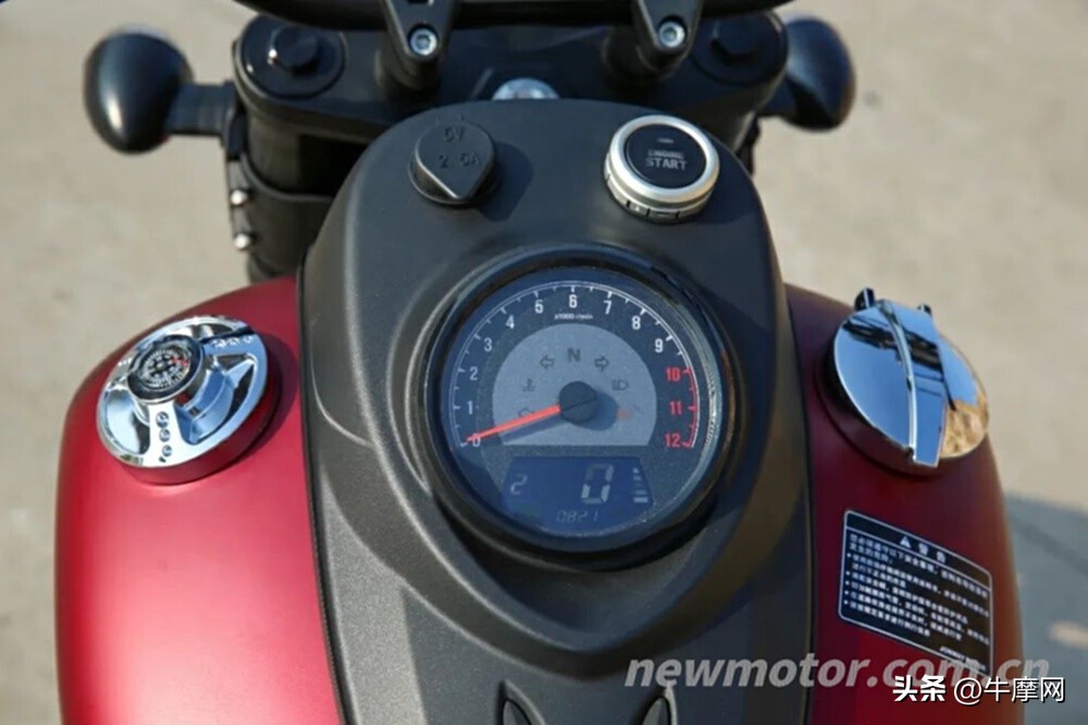 庄威400这款车怎么样,庄威400普通版与豪华版的区别