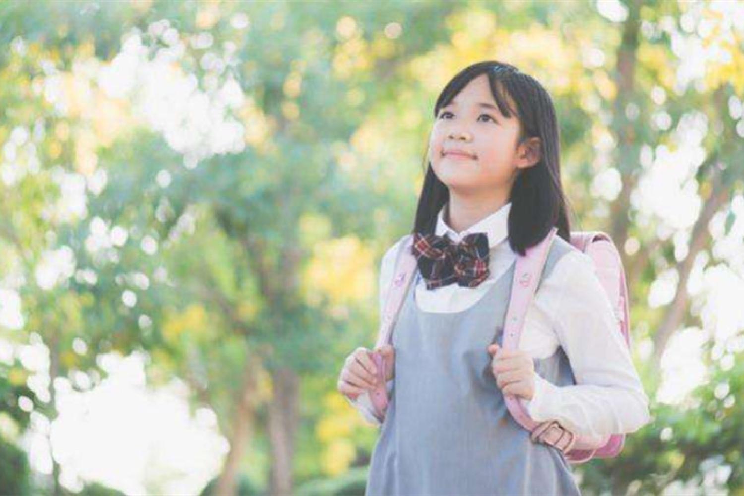 女孩身高150cm来例假还能长多高,女孩刚来例假身高还能长高吗