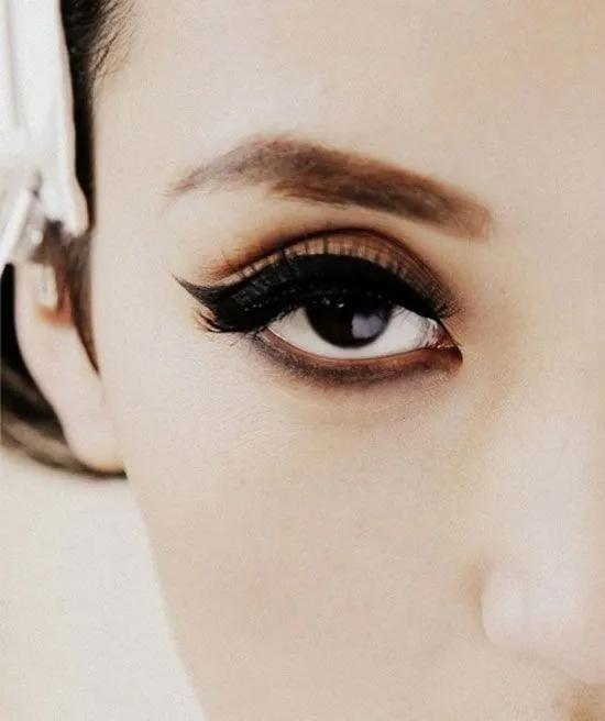 蓝眼睛和黑眼睛,蓝眼睛和黑眼睛哪个好