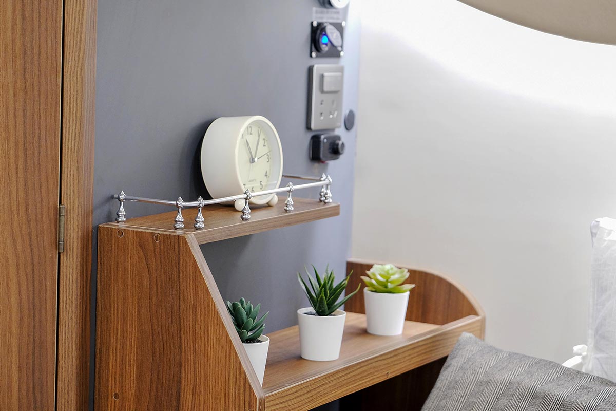 可在城市代步又可旅行的t型房车,中轴低顶b型15万左右房车推荐