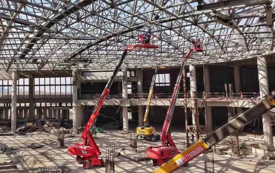 北京欢乐谷与中国杂技团签订战略合作；徐州方特乐园6月底开园