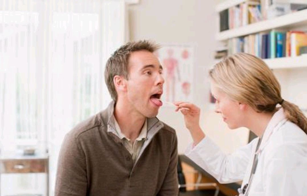 患有慢性咽炎，喉咙发干发痒有异物感，试试这三个方法，可以缓解