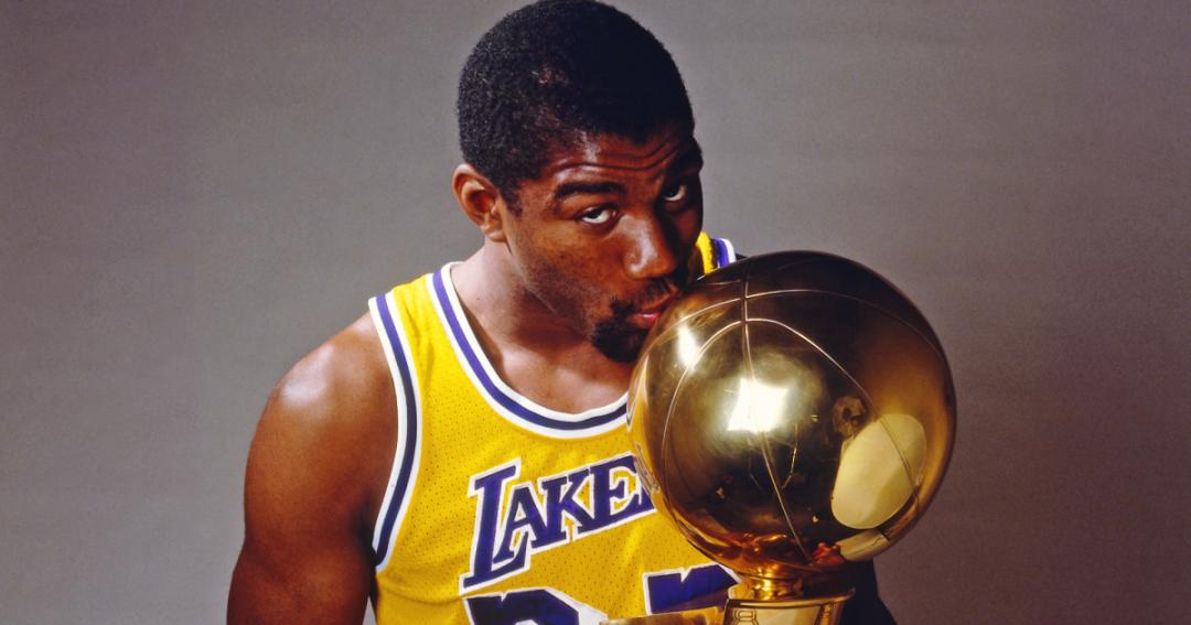 美媒评nba历史十大控卫欧文,美媒排名前50名库里