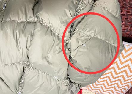 女子称6000多元的衣服被洗坏！商家：胶水不是你自己弄的吗？