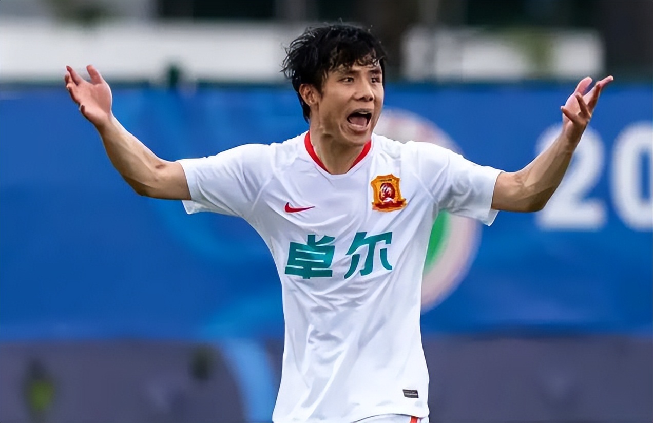 中超鲁能最新消息蒿俊闵,成都蓉城中甲引援