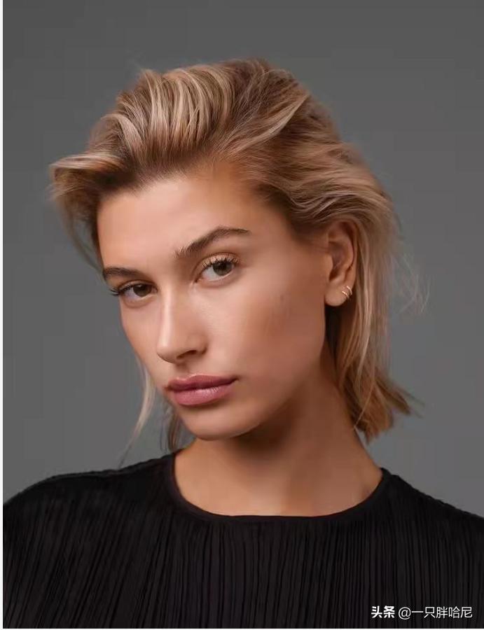 40岁女士气质高端穿搭冬裙,中年气质女裙高级感