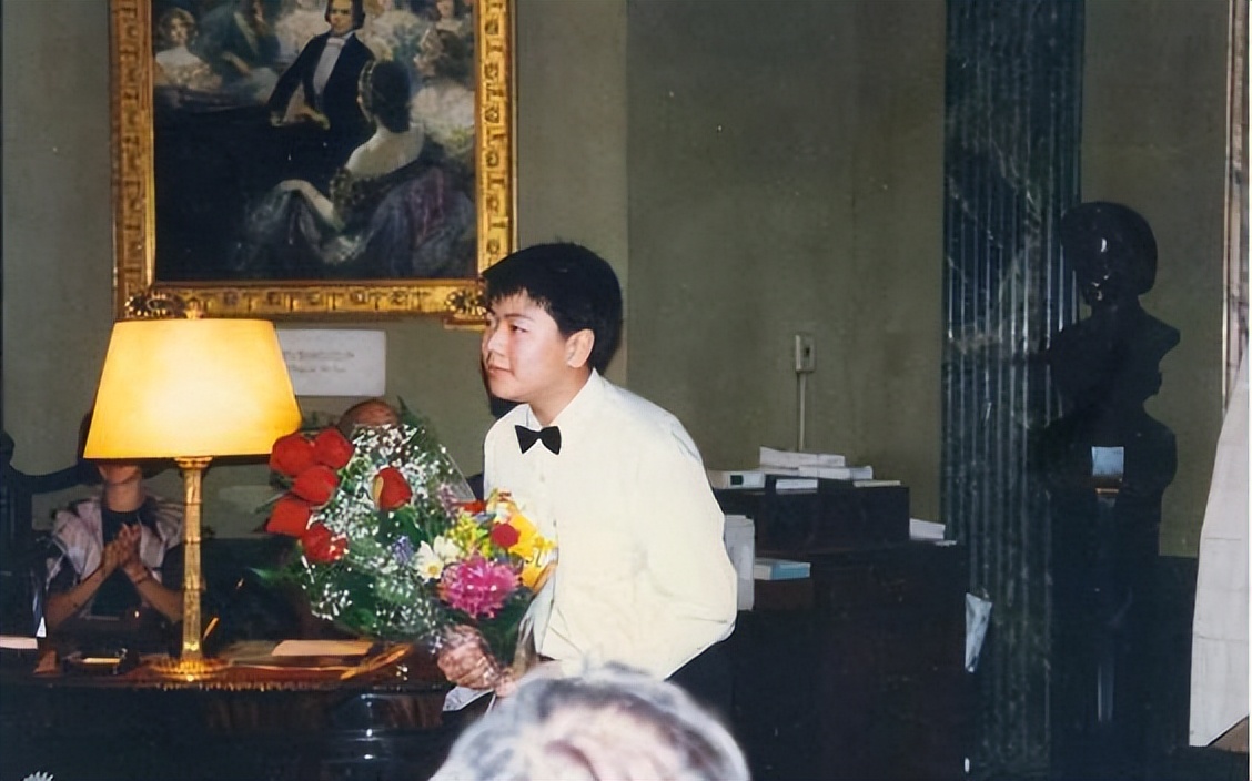 郎朗被骂的经历,郎朗被批评