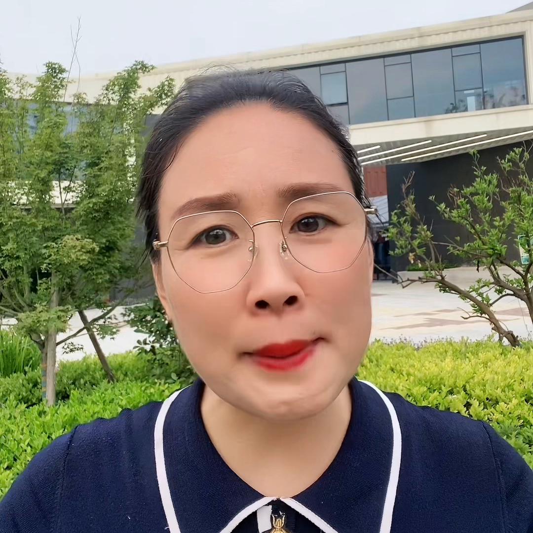 从新手小白到月入上万需要多久#女人努力赚钱最靠谱