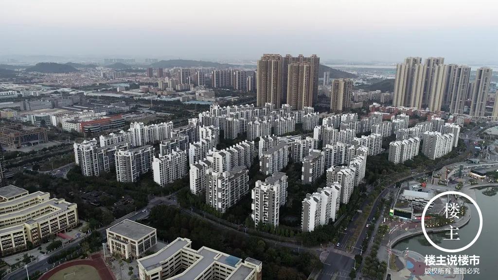 亚运城：壮士断臂退而求生