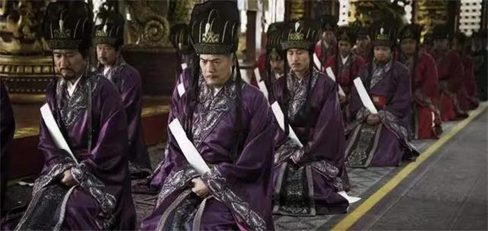 唐朝三品官和四品官差距有多大,唐朝一品二品三品