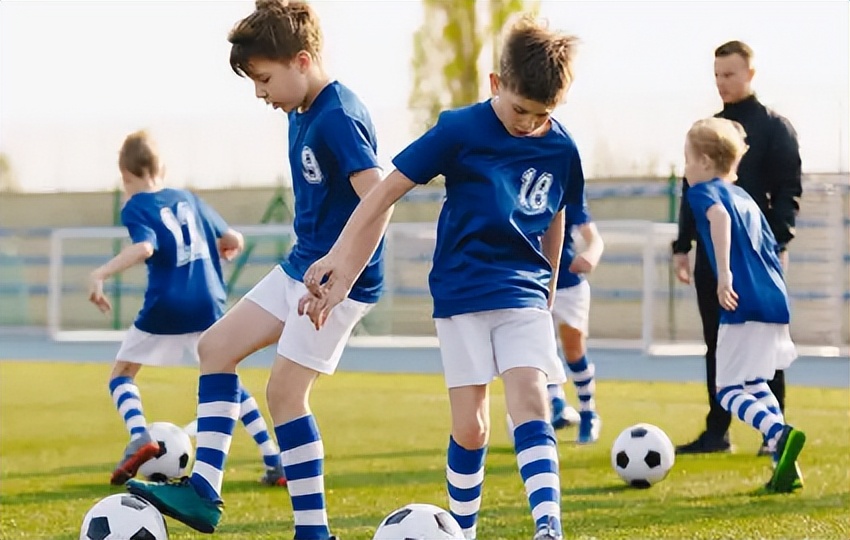 外星人罗纳尔多过人多潇洒,外星人罗纳尔多有多强