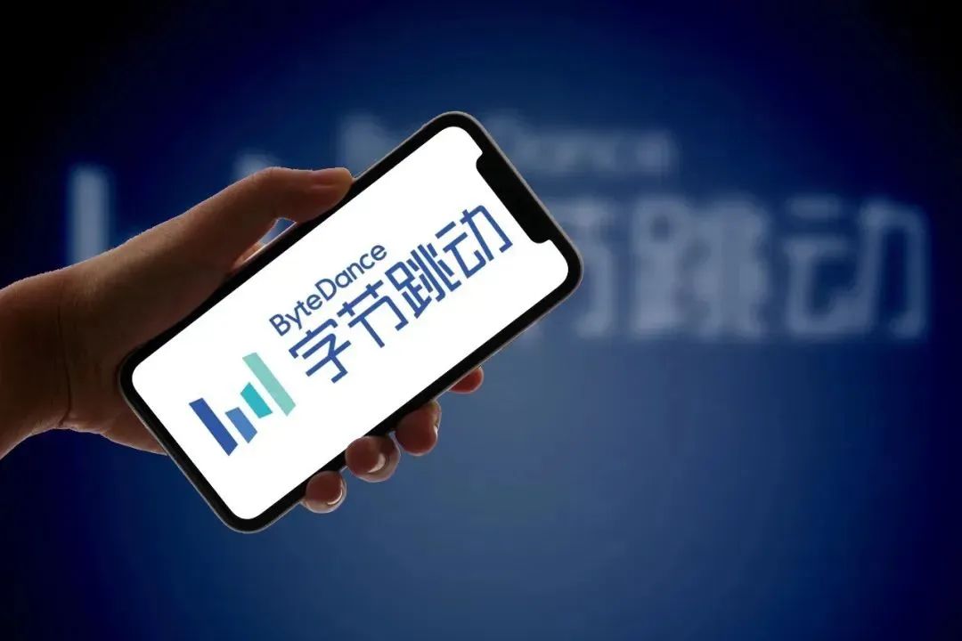 台湾媒体报道安踏官宣签约欧文,安踏官宣签约欧文李宁