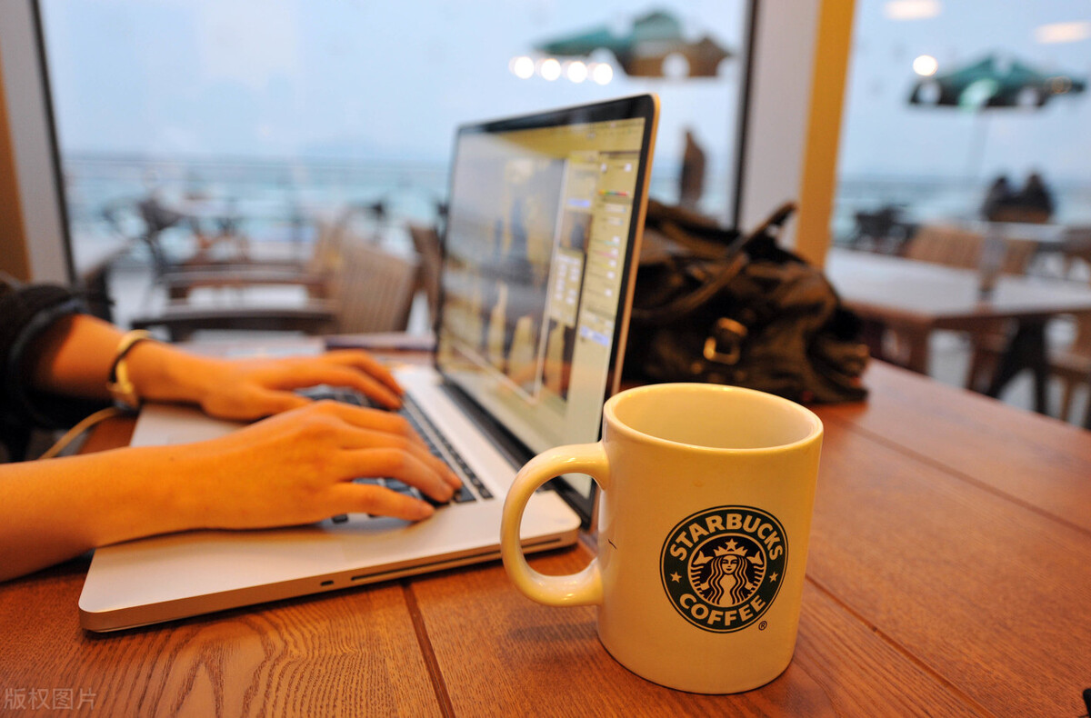 星巴克卖咖啡有多赚钱？每一次美帝文化流行的背后都是利益