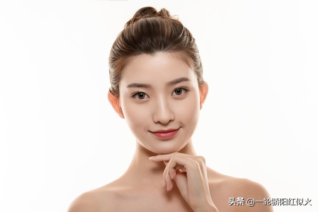 鑰佸叕鍜岄椇铚滄儏浜鸿妭鏁呬簨,濂抽偦灞呯殑鎯呮劅鏁呬簨