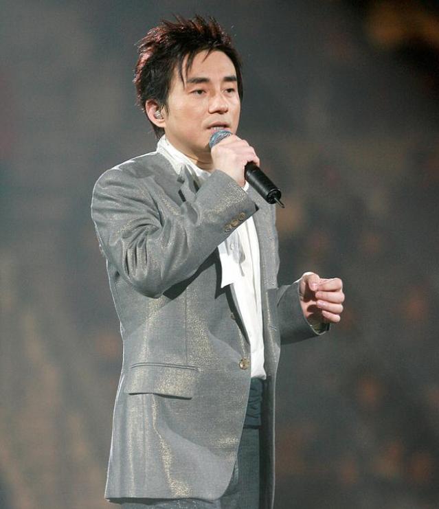 吕方张学友双星,吕方张学友1986双星演唱会现场版