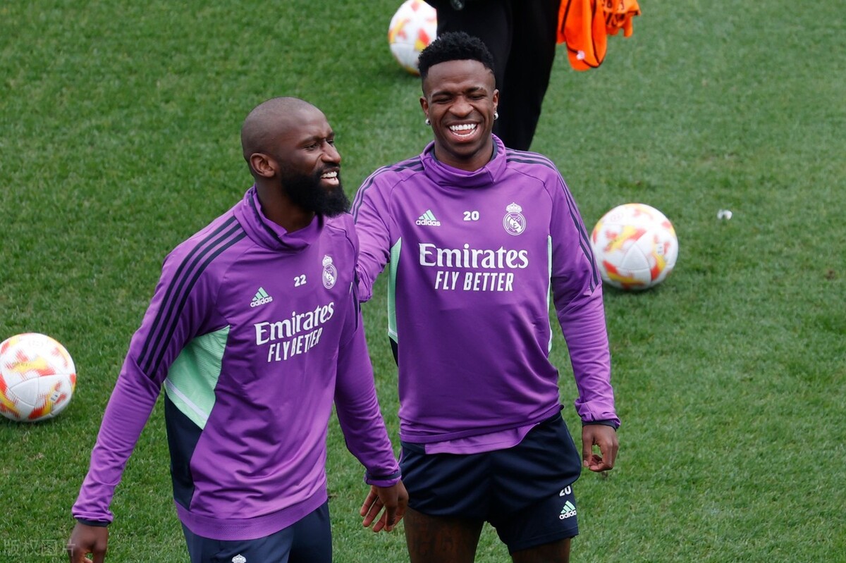 欧联杯比利亚雷vs曼联,比利亚雷尔vs曼联直播比赛