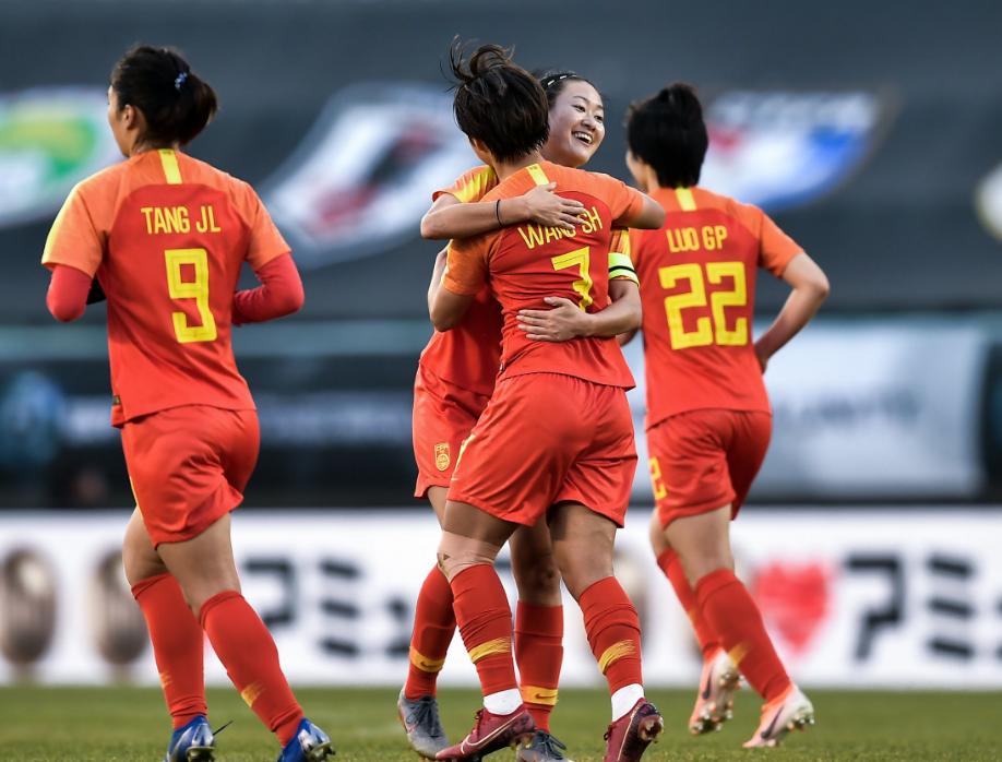 中国女足14号中卫,她是中国女篮学历最高的球员