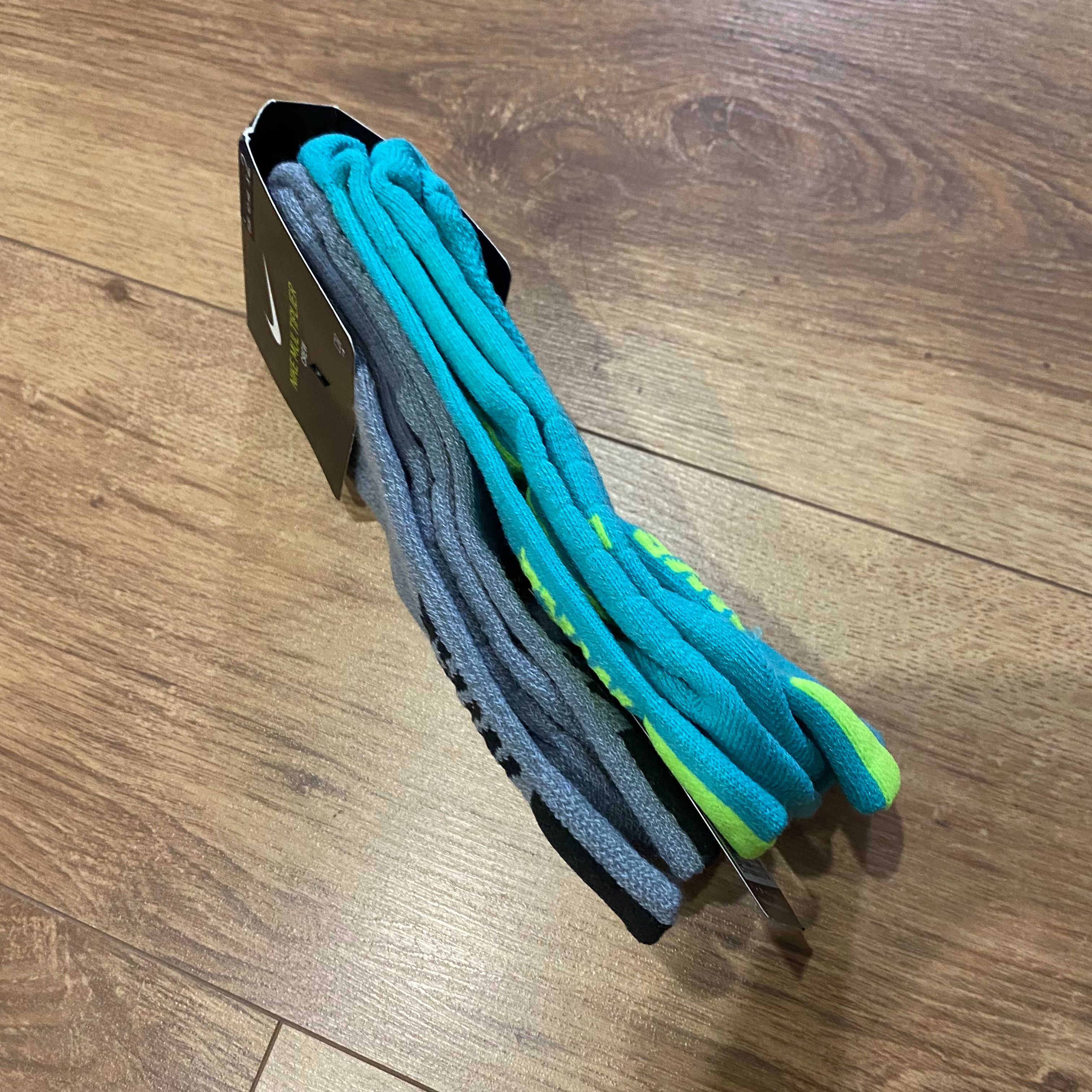 耐克跑步速干袜子正品,跑步袜推荐中长筒nike