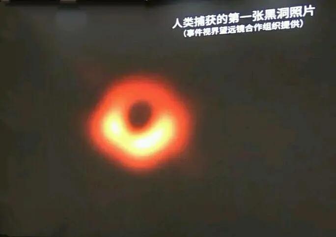 诺兰星际穿越应用什么艺术手法,诺兰介绍星际穿越