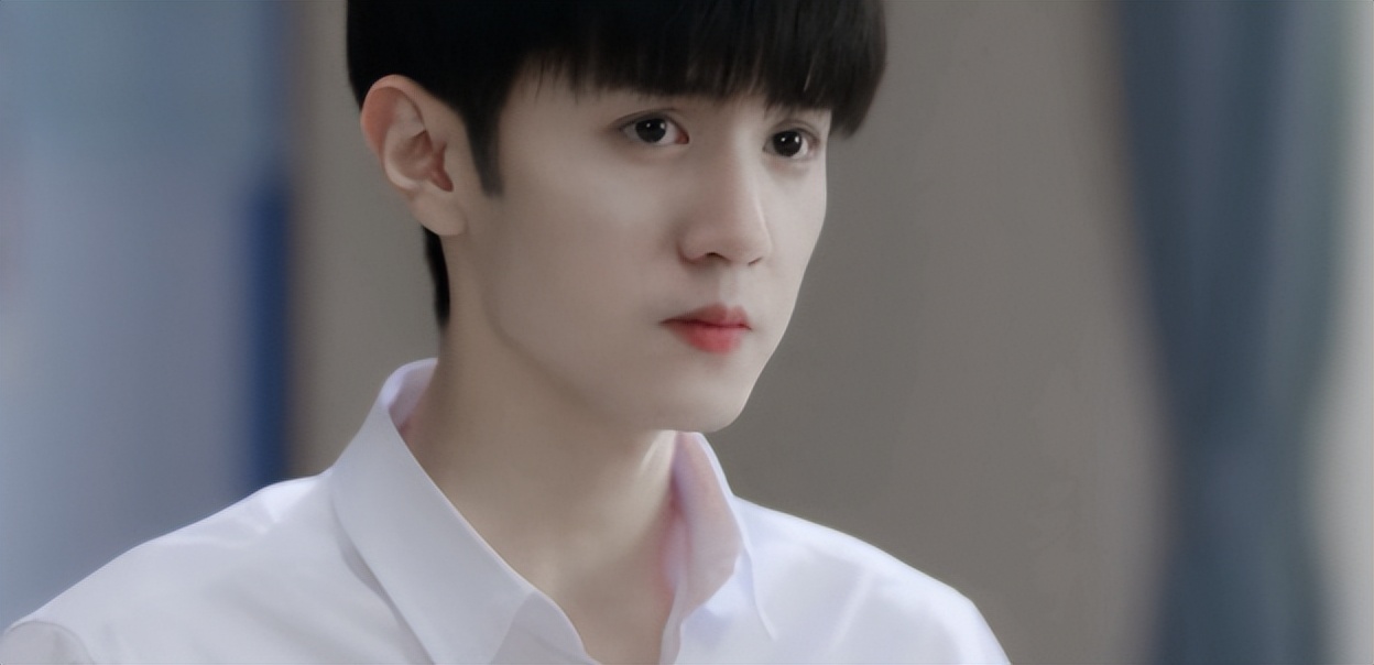 以爱为营白鹿在开机仪式说话,以爱为营白鹿出场