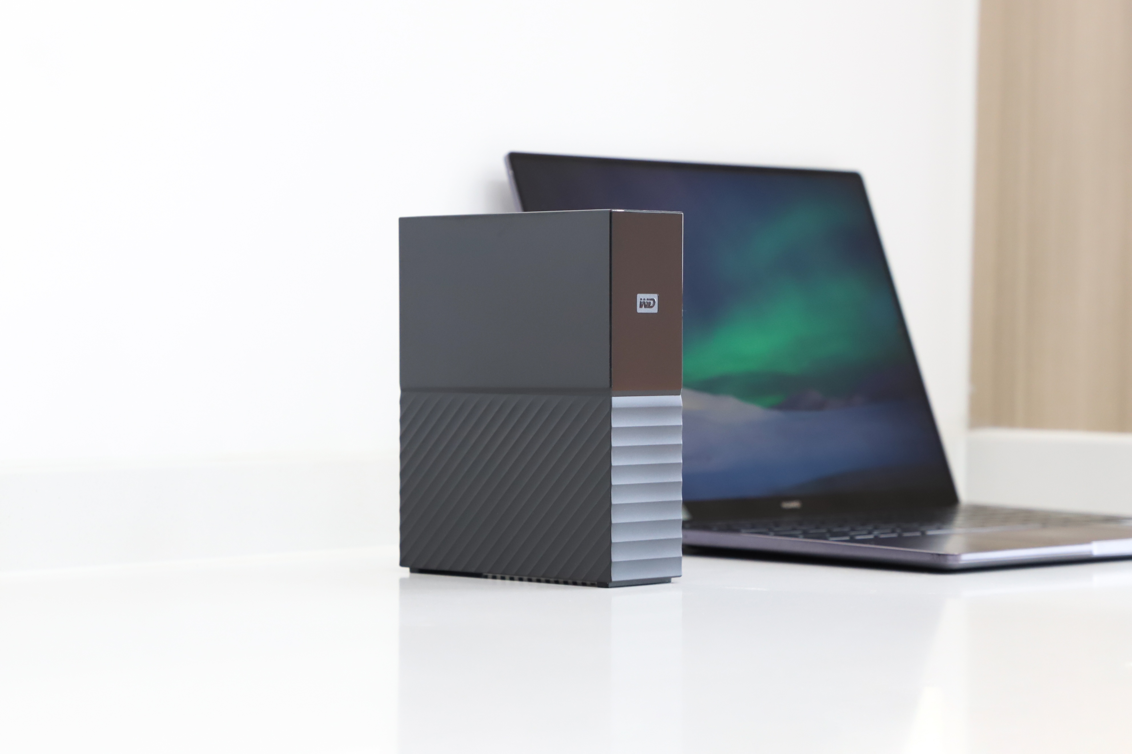 西部数据wdmybook14tb移动硬盘,wd西部数据mybook8tb评测