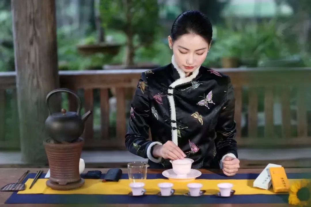 浮梁红茶最美茶艺师,全国十佳茶艺师