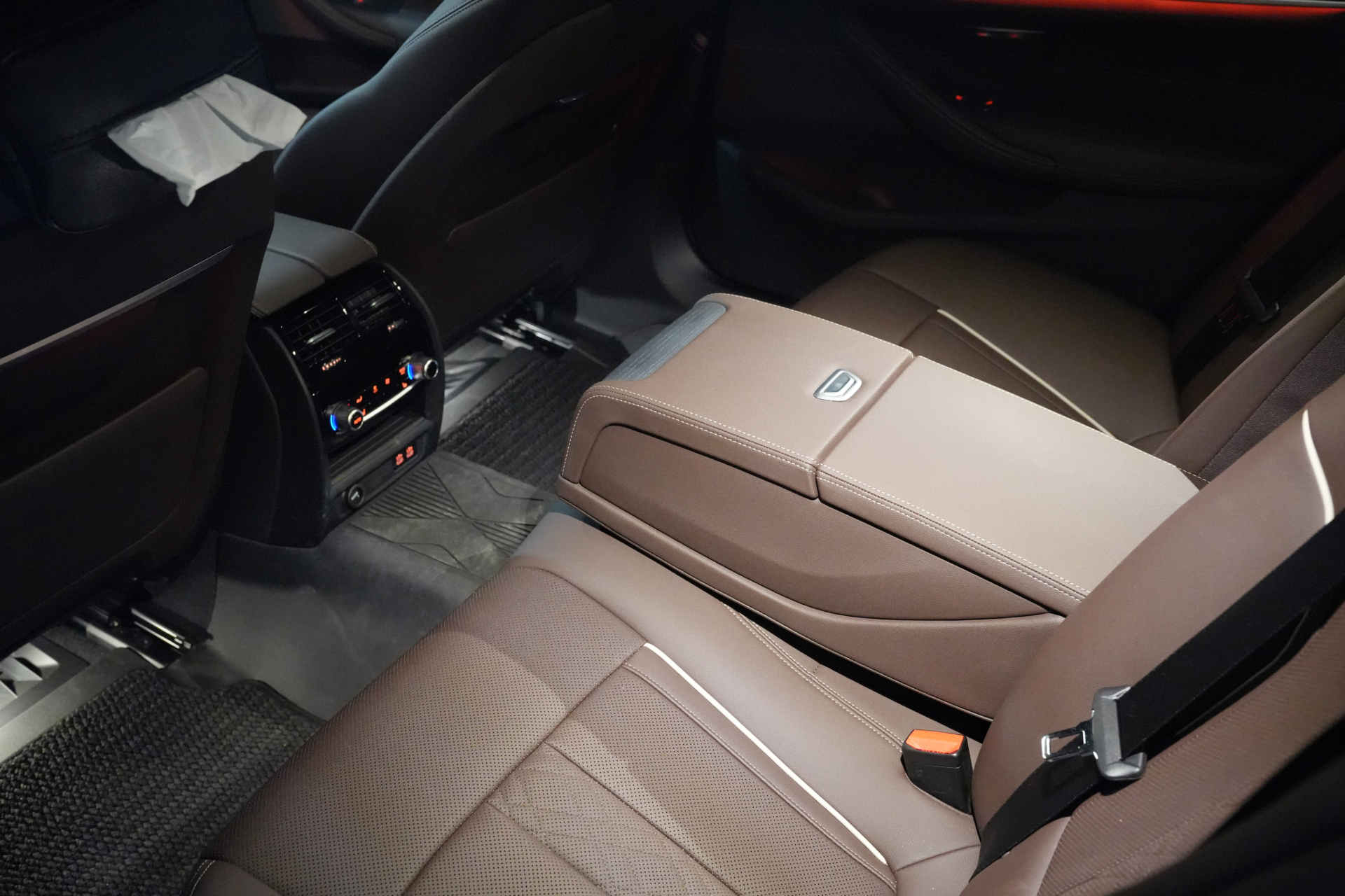 宝马530li领先车主视频,530li普通人天花板