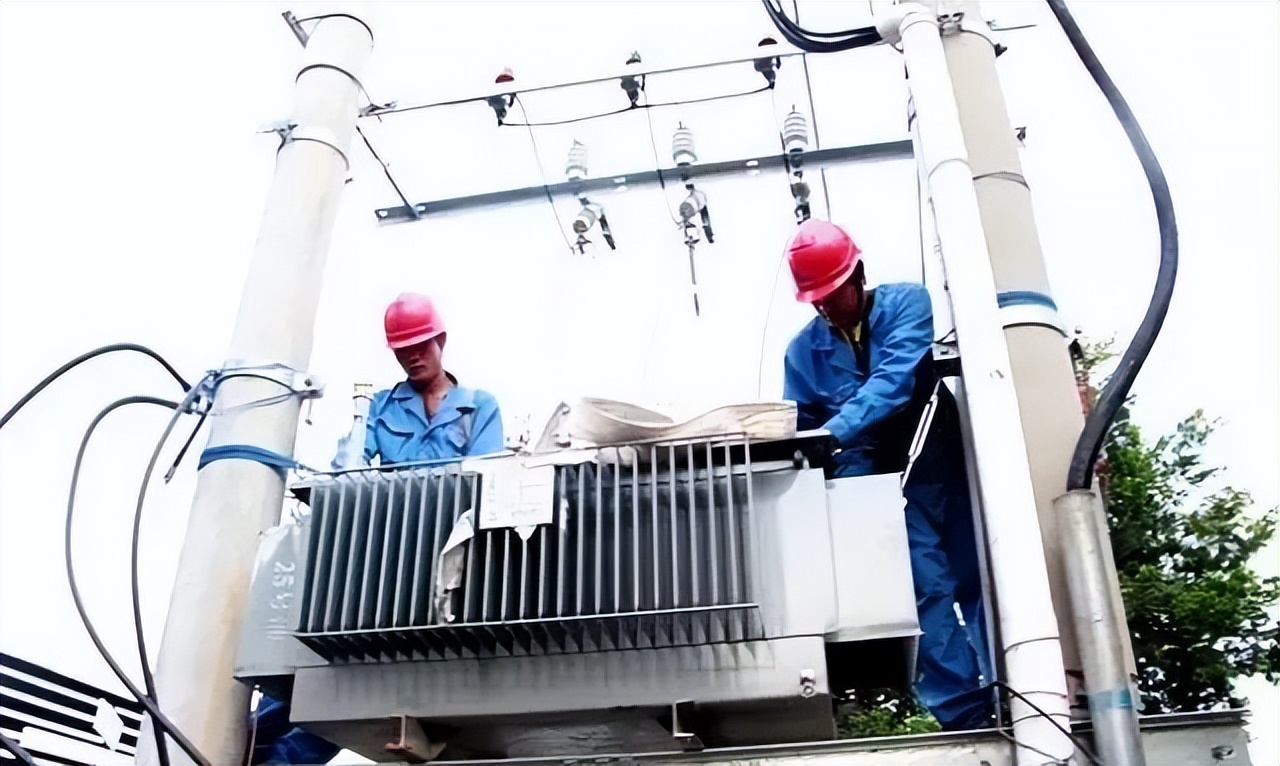 电梯维保职业工种,电梯安装维修工职业标准