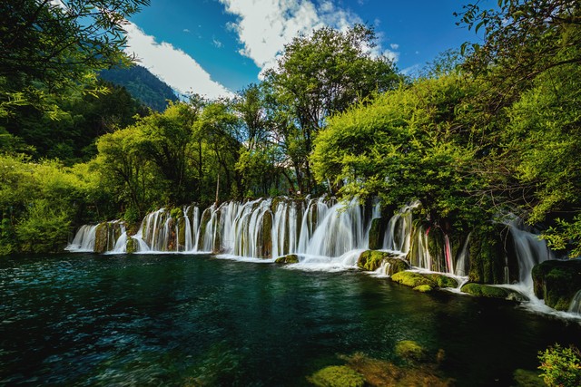 峨眉山乐山大佛九寨沟旅游攻略,重庆到九寨沟旅游攻略自由行