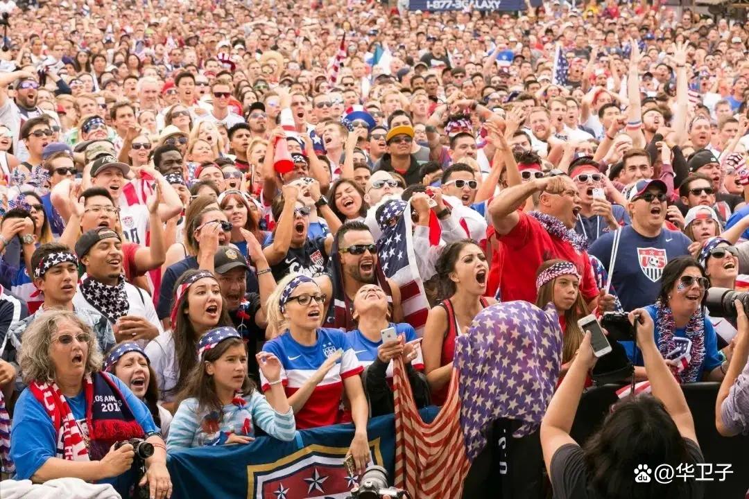 盘点男生对足球的痴迷,喜欢足球的男人性格特点