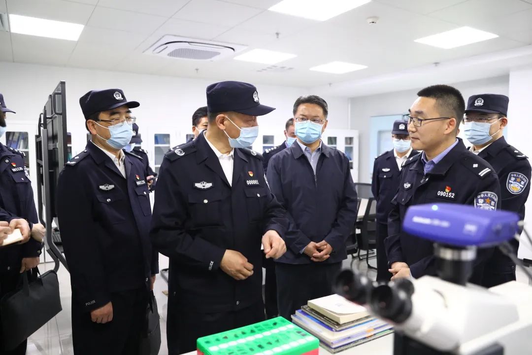 刘旸赴盐城公安机关调研指导常态化疫情防控形势下维护安全稳定和服务发展工作