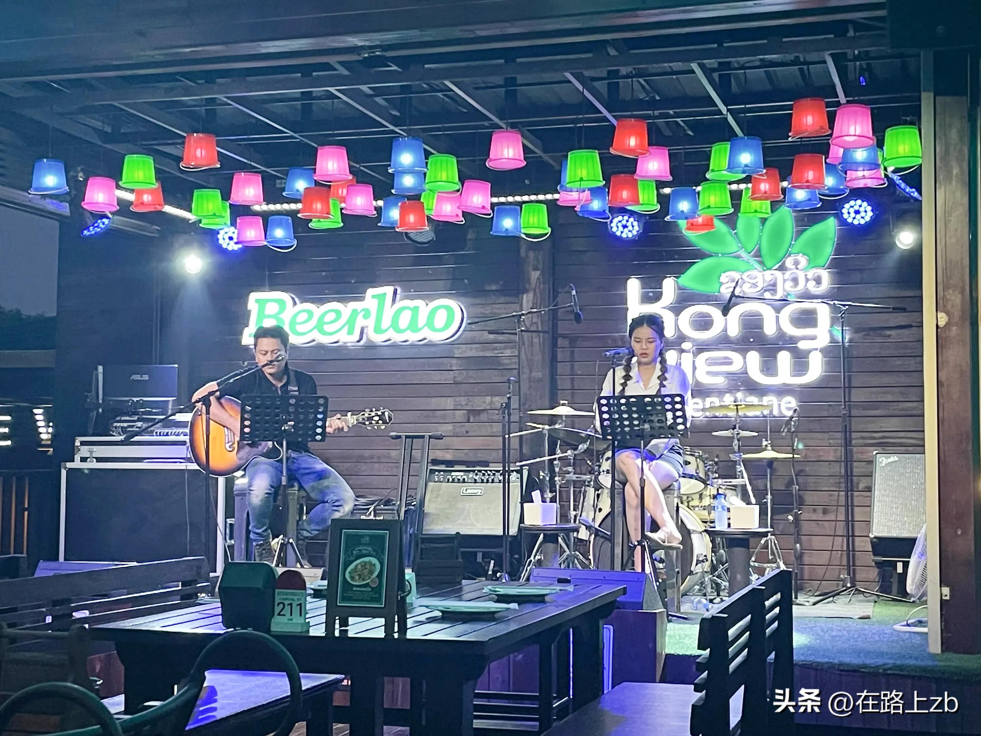 老挝万象塔銮湖,怎么去老挝万象