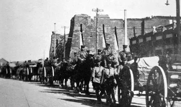 勿忘国殇吾辈自强的手抄报,国殇永不能忘吾辈自强什么意思