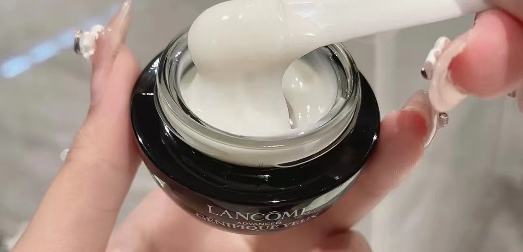 九大公认好用抗皱眼霜,十大贵妇眼霜