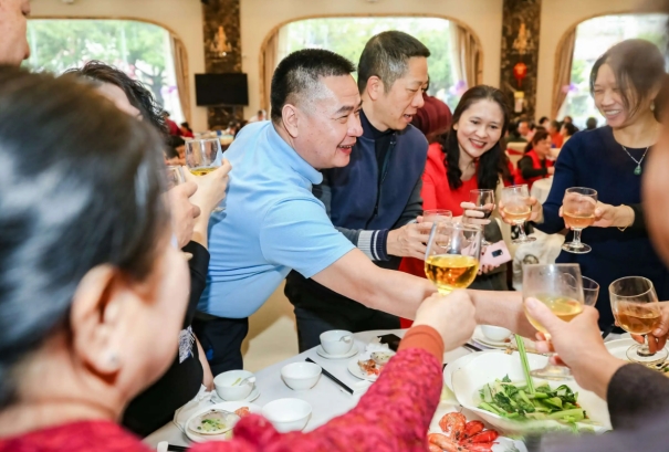 江苏百姓喝酒怪象，都说洋河顶呱呱，到了酒桌反而只钟爱这6款？