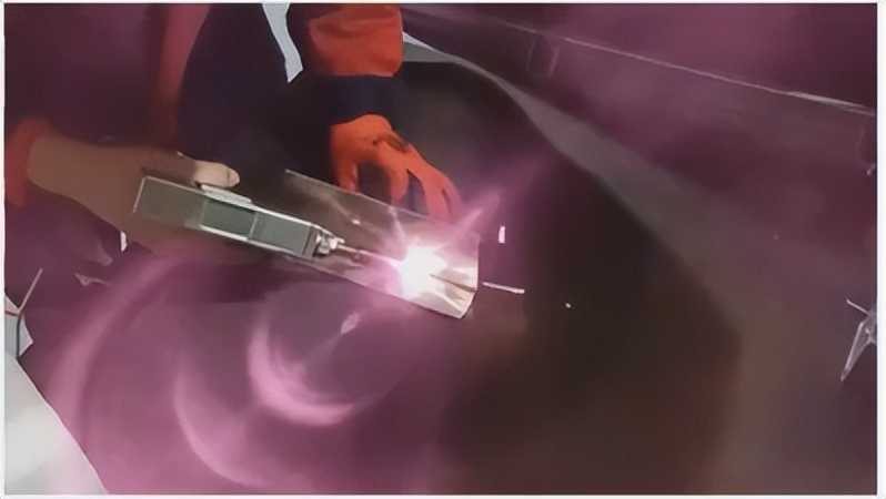 目前国内哪家手持激光焊最好,手持激光焊好用嘛