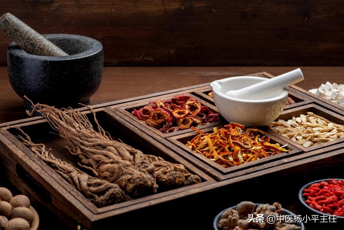 便秘56天,46岁的女士被便秘困扰10余年