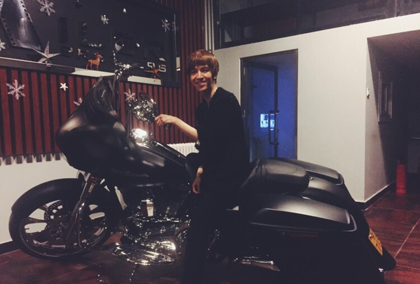 男明星花钱如流水,明星花钱有多豪