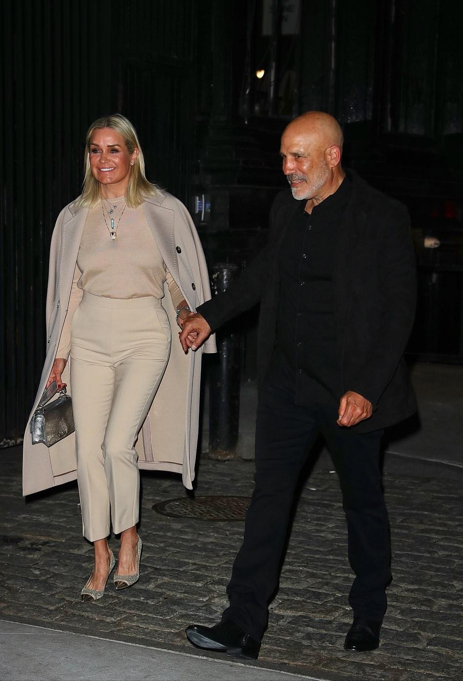 超模gigi穿搭夏天,超模gigi惊艳的图片