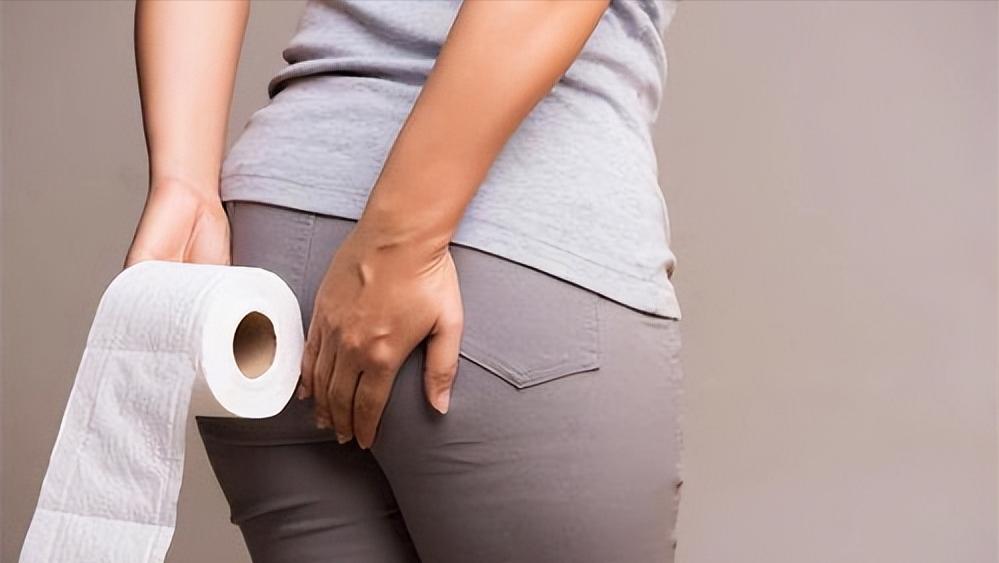 女性屁股上会长癣吗,女性臀部前面生毛怎么消除