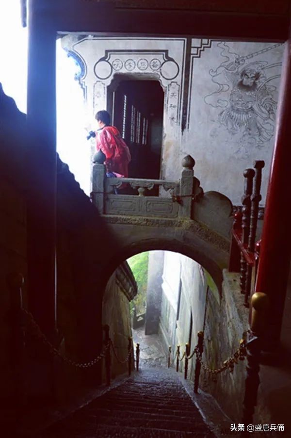 湖北十堰丹江口武当山紫霄宫,十堰武当山金殿